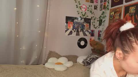 Snapshot of coventinahazleton chatting on November 26, 8:10 pm Yuna online show from November 26, 8:10 pm