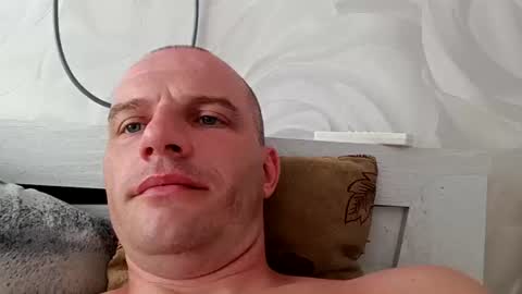 Damien online show from August 4, 7:55 am