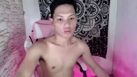 coxckydale online show from October 29, 4:26 am