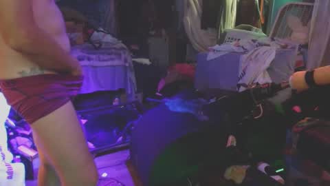 cpl4morethan1 online show from October 13, 10:59 am