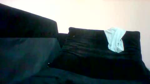 Snapshot of crammy_freaky chatting on December 18, 10:32 am crammy_freaky online show from December 18, 10:32 am