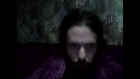 Snapshot of crash_the_system chatting on December 21, 5:40 pm crash_the_system online show from December 21, 5:40 pm