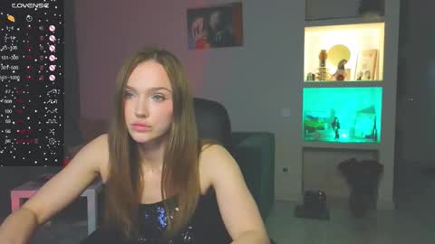 Snapshot of cravelucy chatting on February 14, 4:48 pm lucy online show from February 14, 4:48 pm