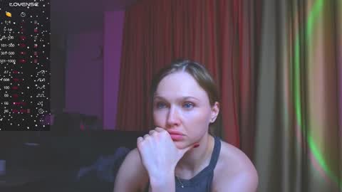 Snapshot of cravelucy chatting on March 29, 3:56 pm lucy online show from March 29, 3:56 pm