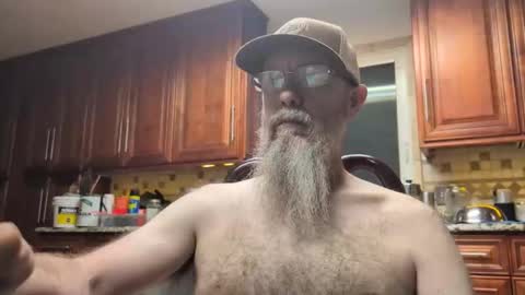 Snapshot of craven_moreass chatting on June 4, 10:21 am Dick Fitswell online show from June 4, 10:21 am