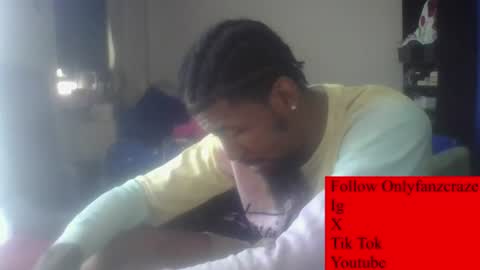 craze320084 online show from June 8, 6:52 pm