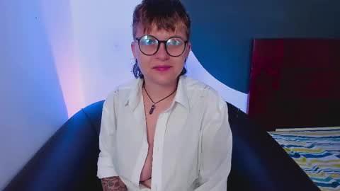 Lexie  Rose  online show from March 8, 2:30 pm