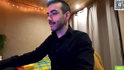 Crazy Ignites online show from December 31, 11:49 pm