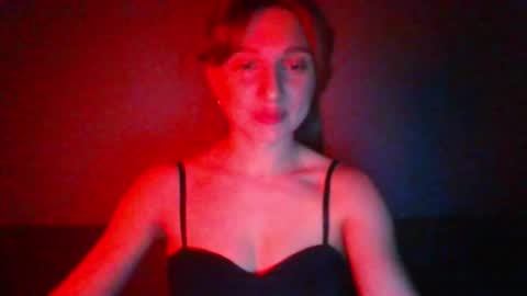 Snapshot of crazy_kisses_ chatting on March 26, 3:50 pm crazy_kisses_ online show from March 26, 3:50 pm