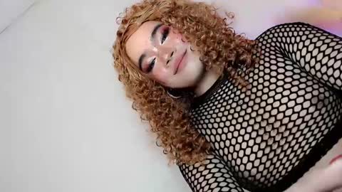 Hot Ayisha online show from February 20, 5:07 pm