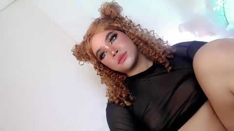 Hot Ayisha online show from February 25, 12:55 pm