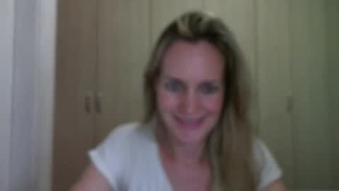 Anny online show from December 10, 10:37 pm