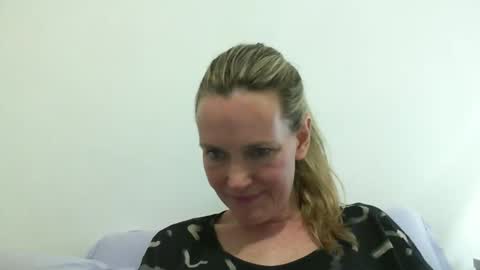 Anny online show from December 15, 1:02 am