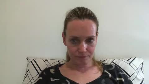 Anny online show from January 4, 12:27 am