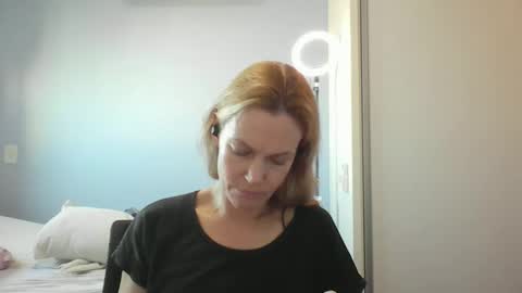 Anny online show from April 15, 10:55 am
