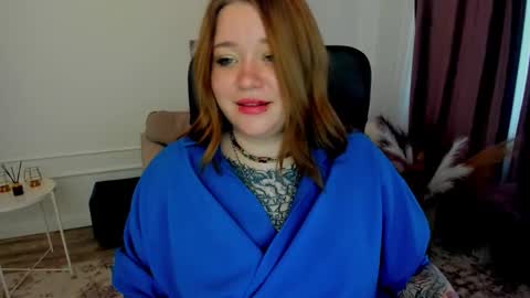 crazydaisiy online show from February 2, 7:41 am