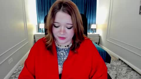 crazydaisiy online show from February 11, 12:37 pm