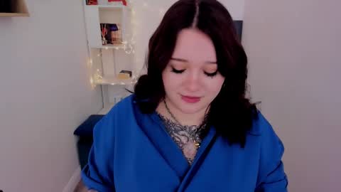 crazydaisiy online show from March 9, 2:43 pm