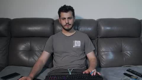 Snapshot of crazydom1 chatting on June 20, 8:11 pm Crazy online show from June 20, 8:11 pm
