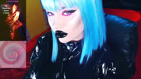 Roxy online show from March 29, 2:17 pm