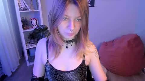 Alice online show from February 10, 1:15 pm