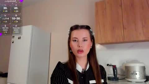 Call me Virginia online show from February 4, 11:38 am