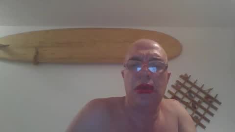 Snapshot of crazystrapon chatting on January 25, 3:51 am crazystrapon online show from January 25, 3:51 am