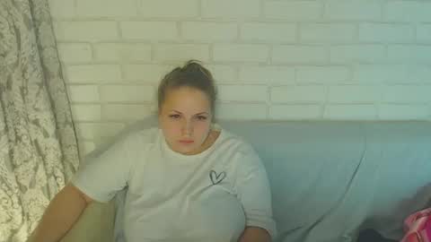 Crazyy Girl  online show from February 7, 6:34 pm