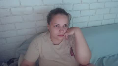 Crazyy Girl  online show from September 18, 3:58 pm