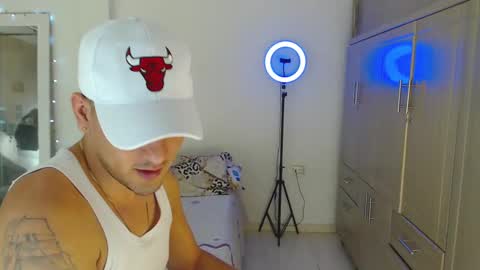 Bull online show from September 17, 4:47 am