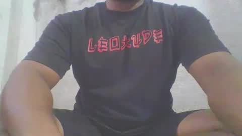 crazzy_booy online show from March 23, 4:16 am