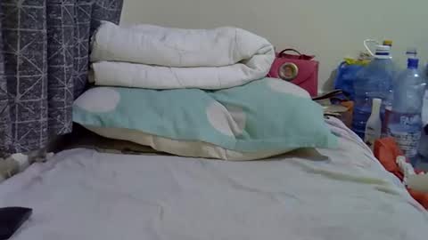 crazzybaby01 online show from October 9, 7:12 pm