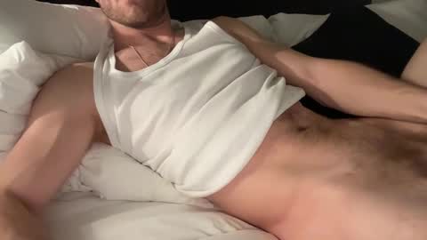 Snapshot of creamofwheattreat chatting on February 4, 6:14 am creamofwheattreat online show from February 4, 6:14 am