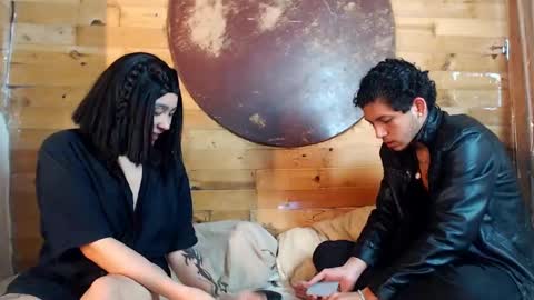 Snapshot of creampie_couple1 chatting on January 23, 5:35 am CAMILA Y SEBASTIAN online show from January 23, 5:35 am