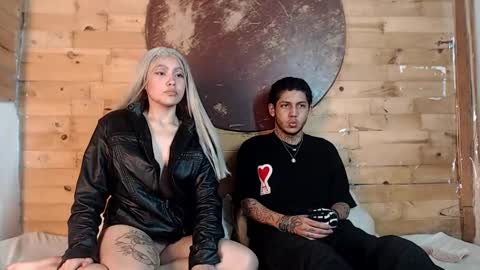 Snapshot of creampie_couple1 chatting on February 1, 9:00 am CAMILA Y SEBASTIAN online show from February 1, 9:00 am