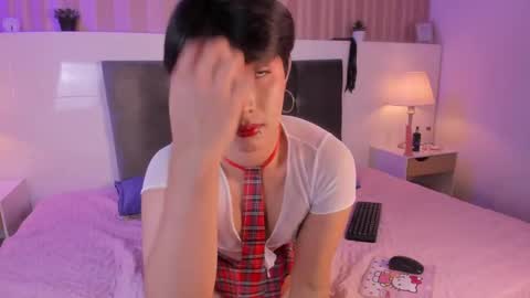 Snapshot of creamy_angelo chatting on September 10, 4:56 am creamy_angelo online show from September 10, 4:56 am