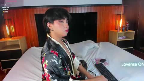 Snapshot of creamy_angelo chatting on September 20, 2:56 am creamy_angelo online show from September 20, 2:56 am