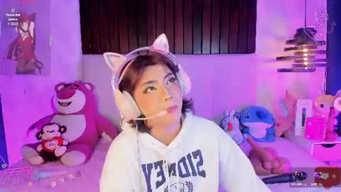creamy_angelo online show from June 16, 10:45 pm