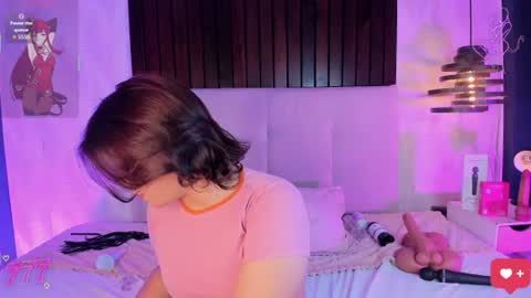 creamy_angelo online show from July 3, 5:36 am