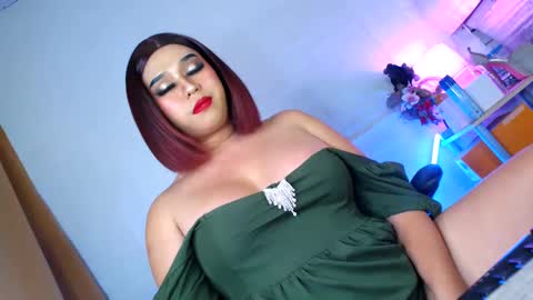 A S H L Y online show from February 2, 5:26 pm