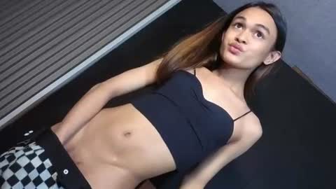 Delilah online show from June 25, 2:10 pm