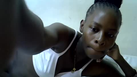 creamy_pussie online show from July 27, 7:26 am