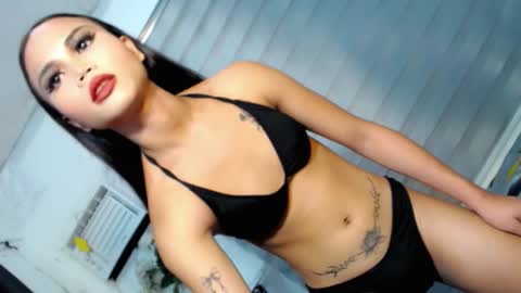 Joana  online show from February 6, 9:01 am