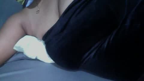 Snapshot of creamycocobabe chatting on March 8, 4:44 pm CreamyCocoBabe online show from March 8, 4:44 pm
