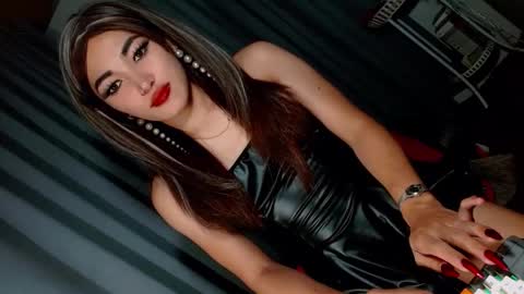 Celine online show from January 18, 4:21 pm