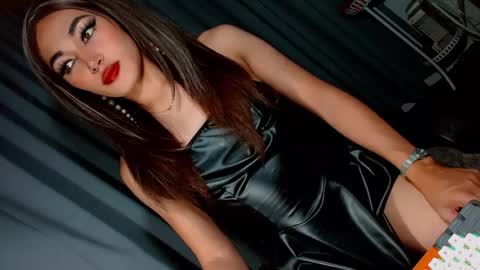 Celine online show from January 18, 7:37 pm