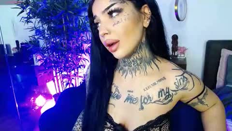 Sophie online show from March 22, 9:13 am