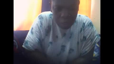 creamyqueen599257 online show from April 4, 8:56 am