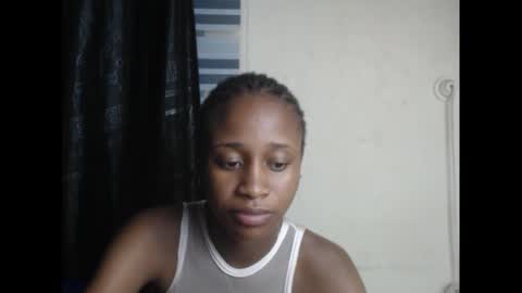 creamyxmuffin online show from March 5, 1:10 am
