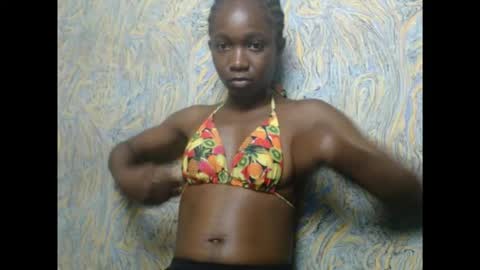 creamyxsugar online show from September 26, 2:48 am